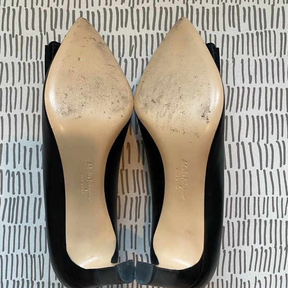 Salvatore Ferragamo Pointed Toe Pumps Mimi Heels - Picture 9 of 11